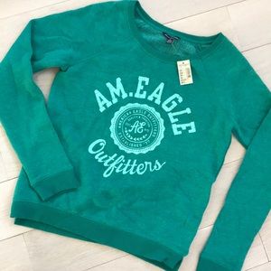New with tags American Eagle sweatshirt